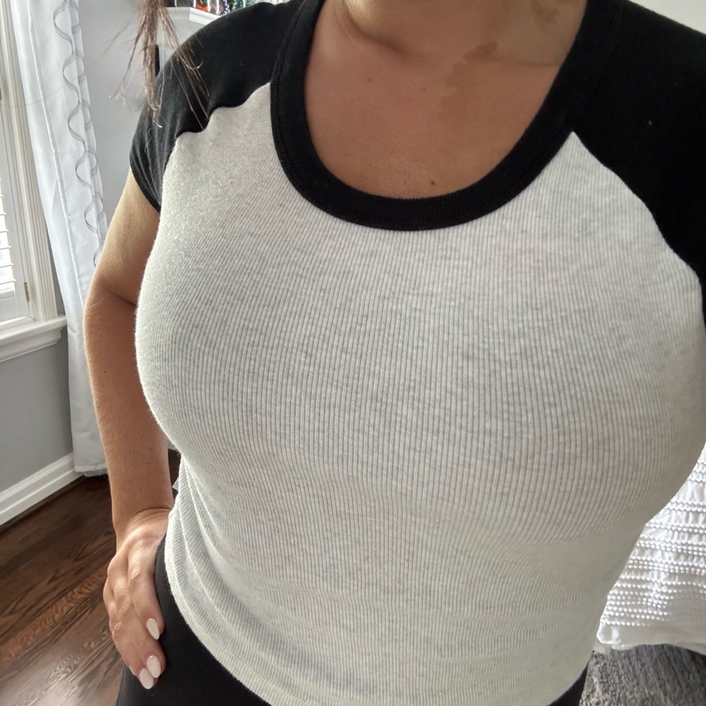 Tna HomeStretch Crew Waist T-Shirt